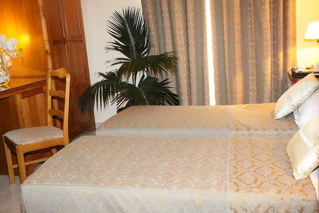 Hotel Beethoven Rome