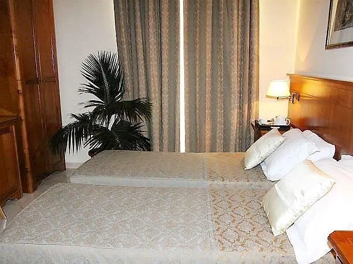 Hotel Beethoven Rome