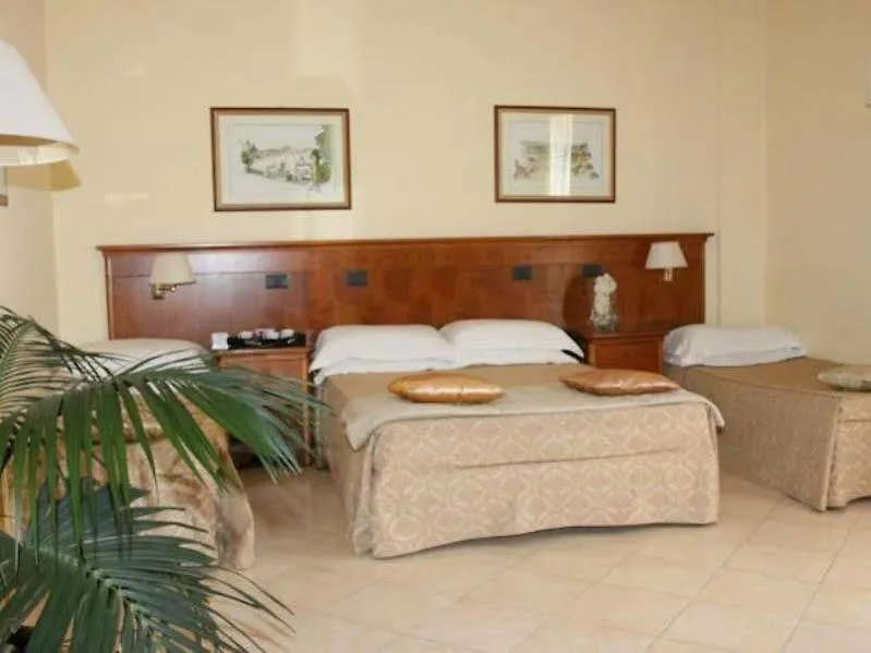 Hotel Beethoven Rome 3*,